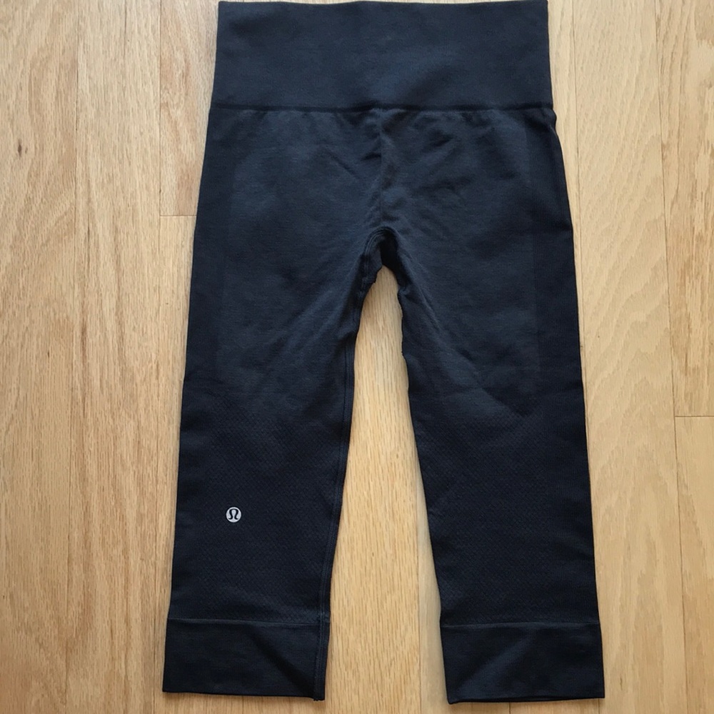 Lululemon cropped leggings